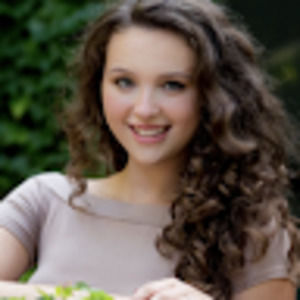 Meet your Posher, Ella